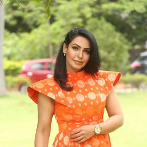 Actress Nandini Rai Latest Photos