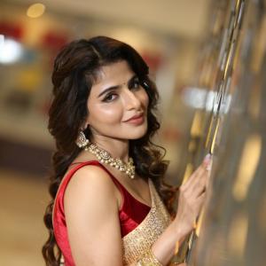Actress Iswarya Menon Latest Photos
