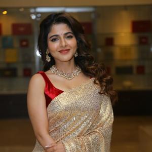 Actress Iswarya Menon Latest Photos