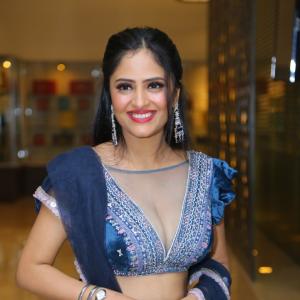 Actress Sanya Thakur Latest photos