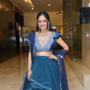 Actress Sanya Thakur Latest photos