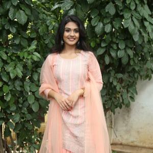 Actress Nayan Sarika Latest Photos