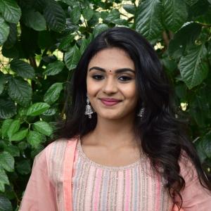 Actress Nayan Sarika Latest Photos