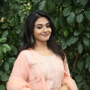 Actress Nayan Sarika Latest Photos