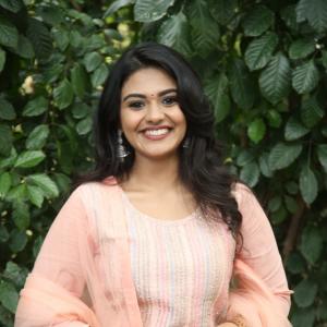 Actress Nayan Sarika Latest Photos