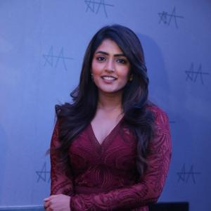 Actress Eesha Rebba Latest Photos