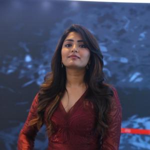 Actress Eesha Rebba Latest Photos