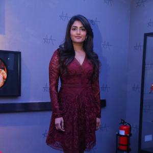 Actress Eesha Rebba Latest Photos