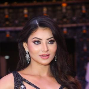 Actress Urvashi Rautela Latest Photos