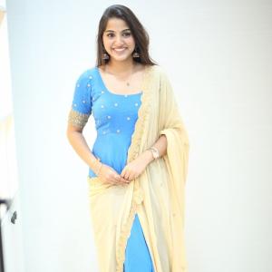 Actress Pranavi Manukonda Latest Photos