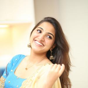 Actress Pranavi Manukonda Latest Photos
