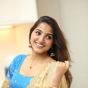 Actress Pranavi Manukonda Latest Photos