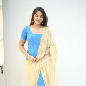 Actress Pranavi Manukonda Latest Photos