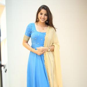 Actress Pranavi Manukonda Latest Photos