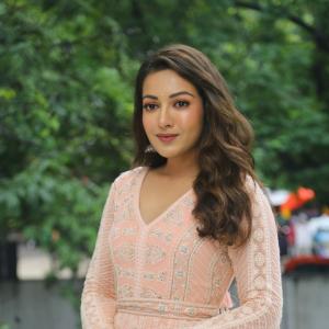 Actress Catherine Tresa Latest Photos