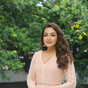 Actress Catherine Tresa Latest Photos