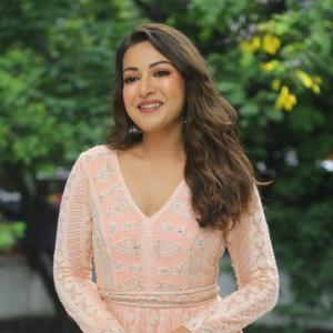 Actress Catherine Tresa Latest Photos