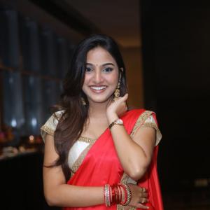 Actress Pranavi Manukonda Latest Photos