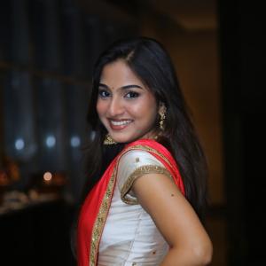 Actress Pranavi Manukonda Latest Photos