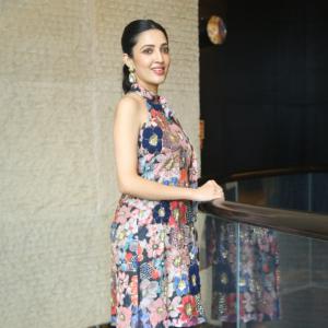 Actress Neha Shetty Latest Photos