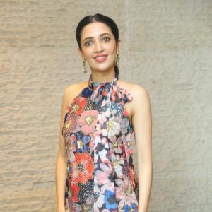 Actress Neha Shetty Latest Photos