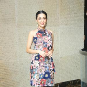 Actress Neha Shetty Latest Photos