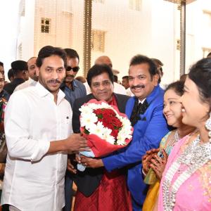 YS Jagan at Ali Daughter Marriage Reception