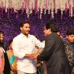 YS Jagan at Ali Daughter Marriage Reception