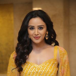 Actress Simran Gupta Latest Photos