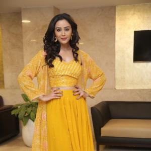 Actress Simran Gupta Latest Photos