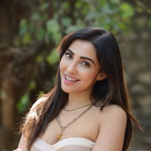 Actress Parvati Nair Latest Photos