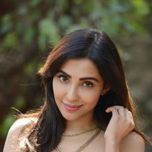Actress Parvati Nair Latest Photos