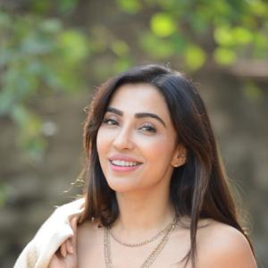 Actress Parvati Nair Latest Photos