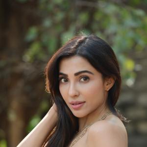 Actress Parvati Nair Latest Photos