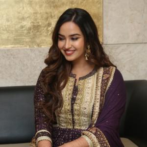 Actress Poojitha Ponnada Latest Photos