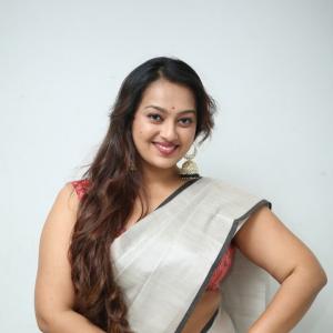 Actress Ester Noroha Latest Photos