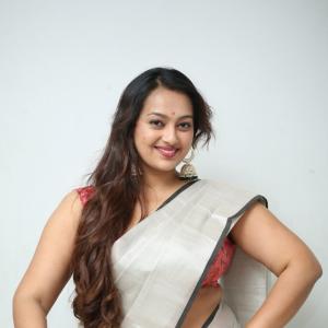 Actress Ester Noroha Latest Photos