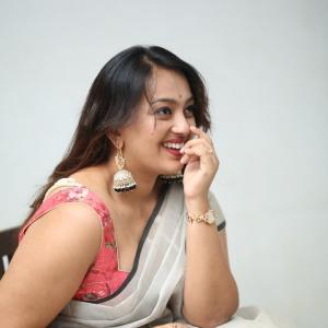 Actress Ester Noroha Latest Photos