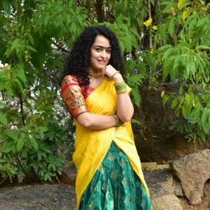 Actress Apsara Rani latest Photos