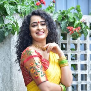 Actress Apsara Rani latest Photos