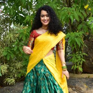 Actress Apsara Rani latest Photos