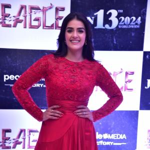 Actress Kavya Thapar Latest Photos