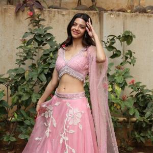 Actress Vedhika Latest Photos