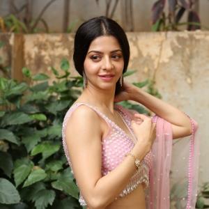 Actress Vedhika Latest Photos