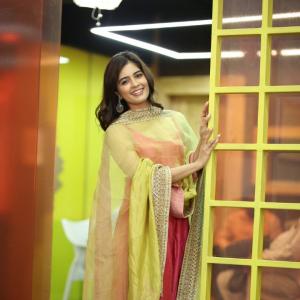 Actress Amritha Iyer Latest Photoshoot