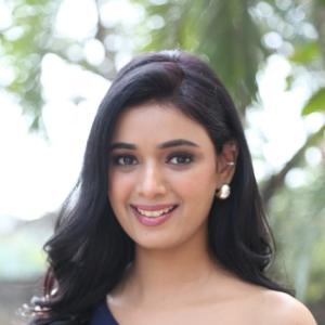 Actress Neha Solanki Latest Photos
