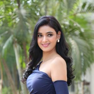 Actress Neha Solanki Latest Photos