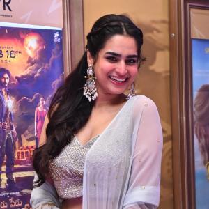 Actress Ayesha Khan Latest Photos