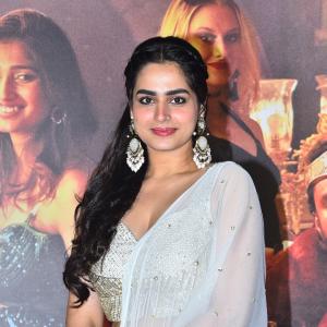 Actress Ayesha Khan Latest Photos