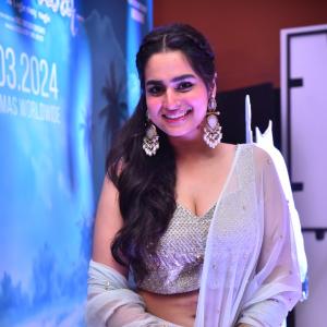 Actress Ayesha Khan Latest Photos